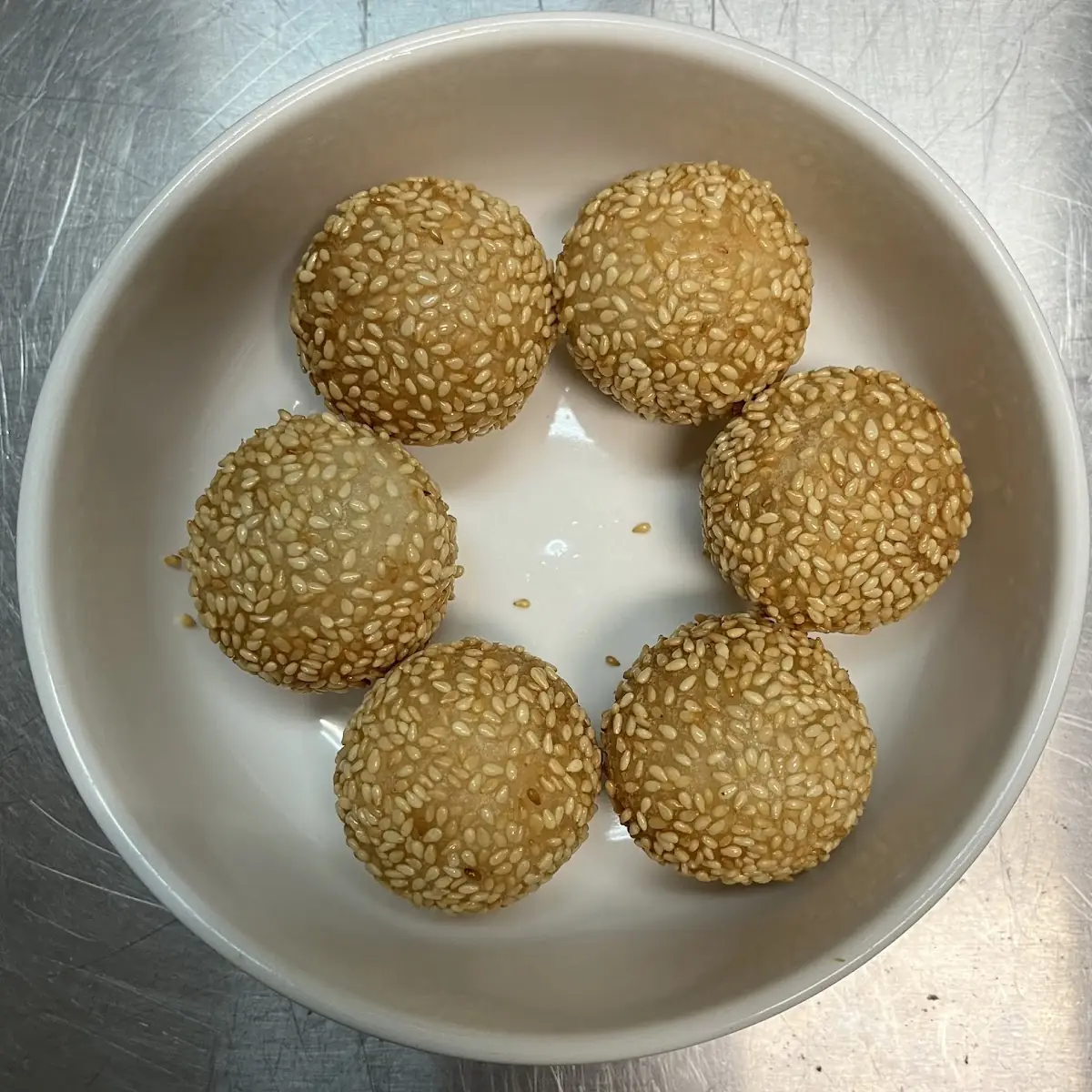 芝麻球 Sesame Balls Filled with Red Bean Paste